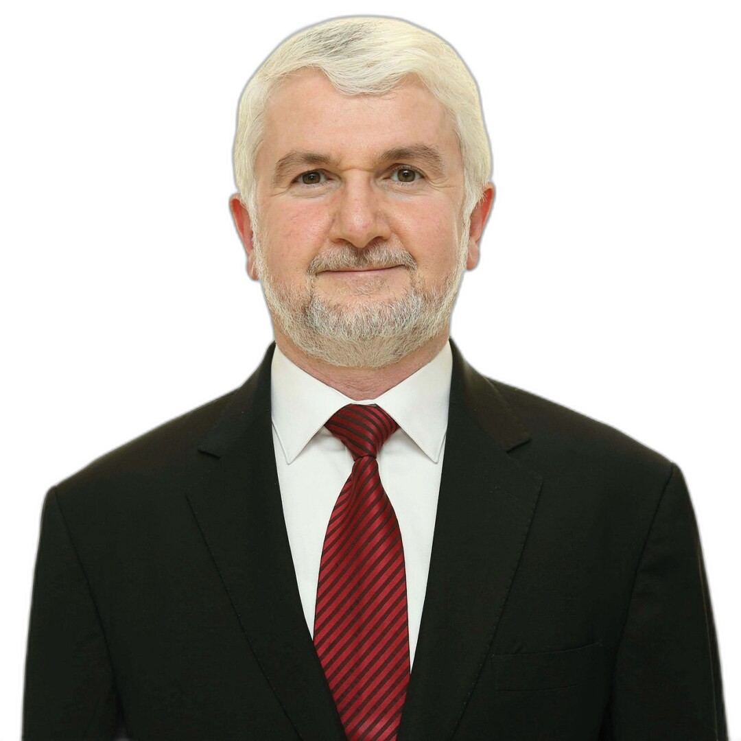 Prof. Dr. Mahmut AKŞİT